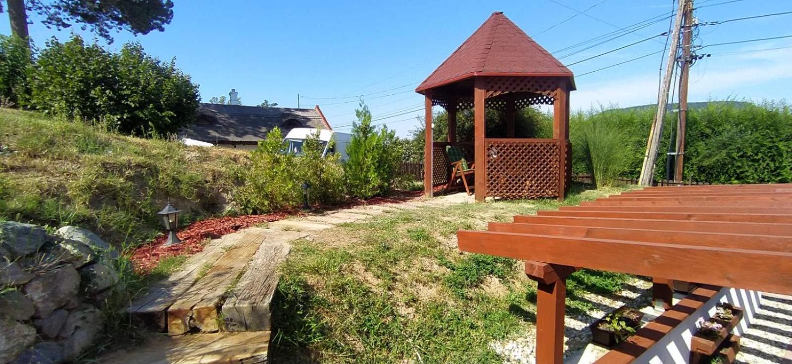 Szigligeti Panorama Apartmanhaz Экстерьер фото