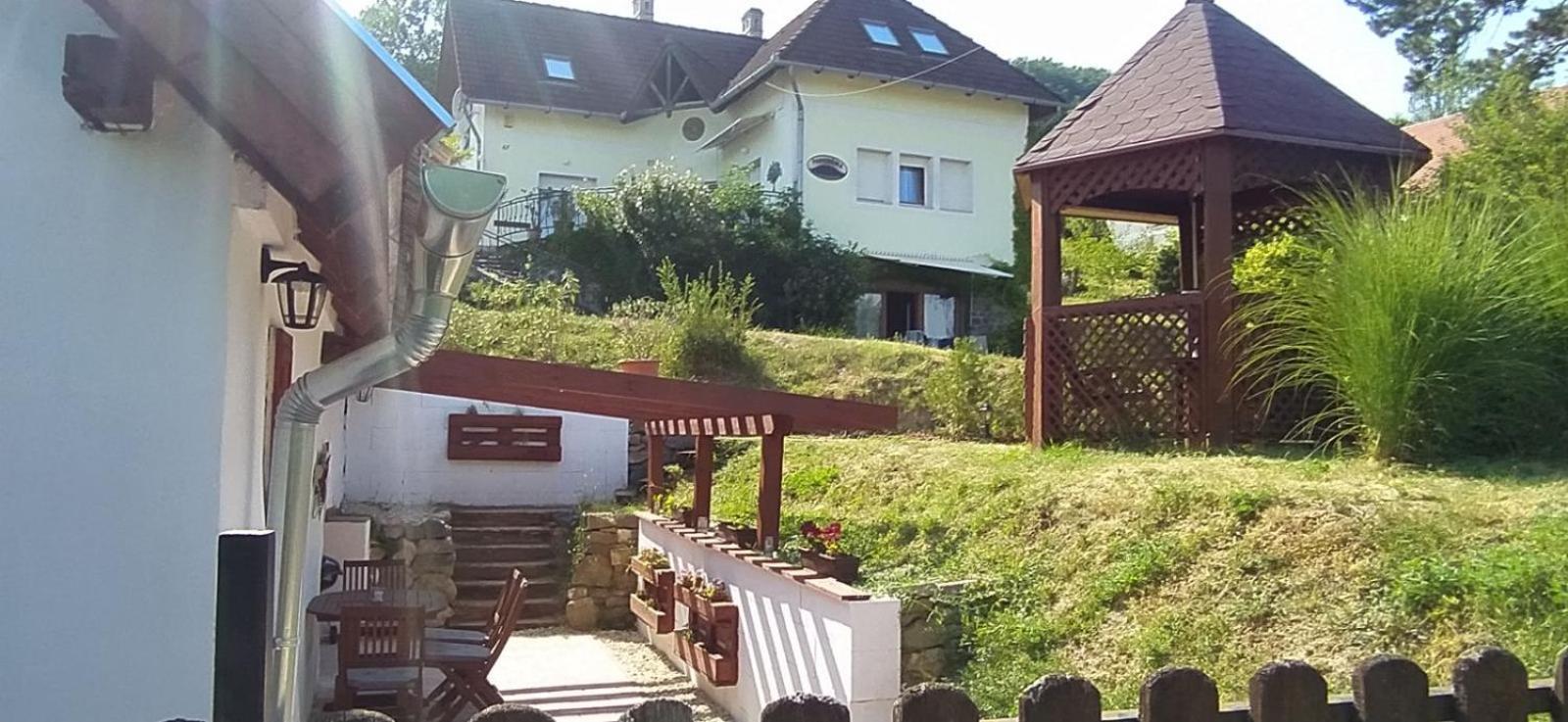 Szigligeti Panorama Apartmanhaz Экстерьер фото