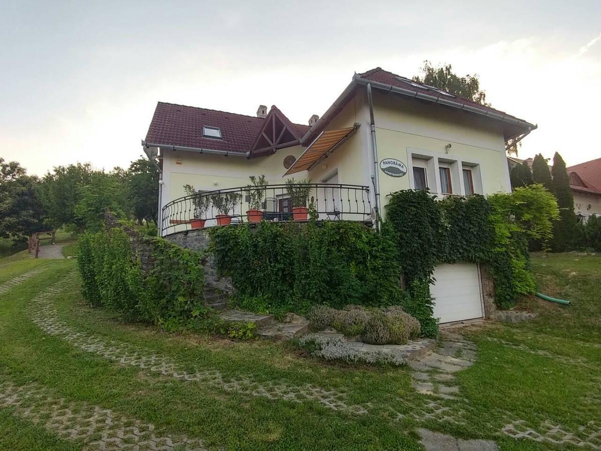 Szigligeti Panorama Apartmanhaz Экстерьер фото